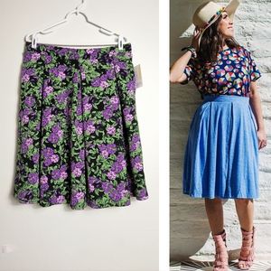 Lularoe Madison Box Pleated Skirt Women's Size XL W/ Pocket